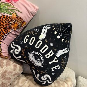 Ouija accent Pillow